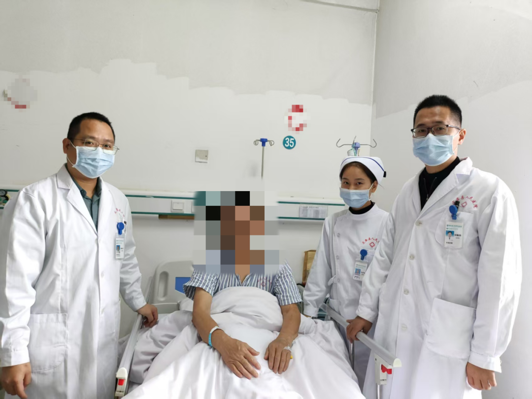 从濒临失明到重见光明：4小时紧急营救背后的“精准狙击”